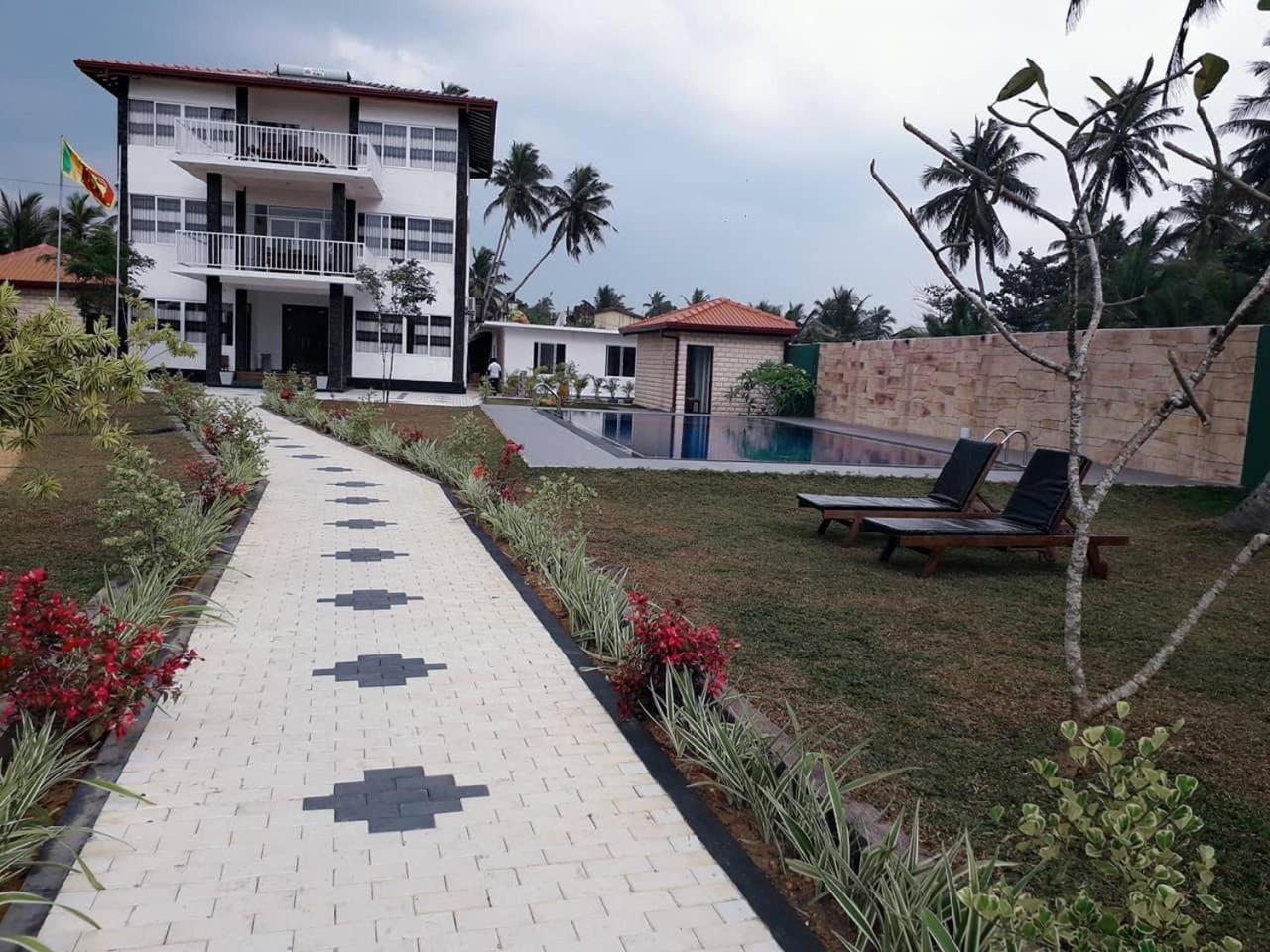 Blue Beach Villa Wadduwa Dış mekan fotoğraf